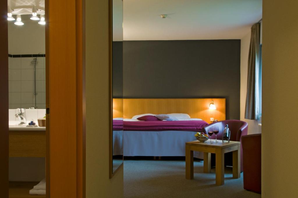 Cocoon Hotel Belair Bourscheid Oda fotoğraf